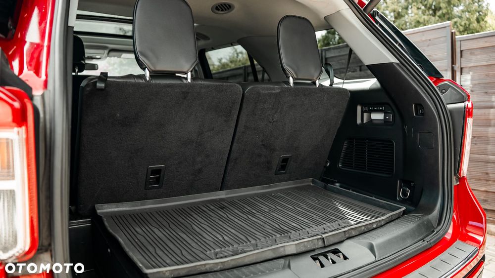 Ford Explorer - 7