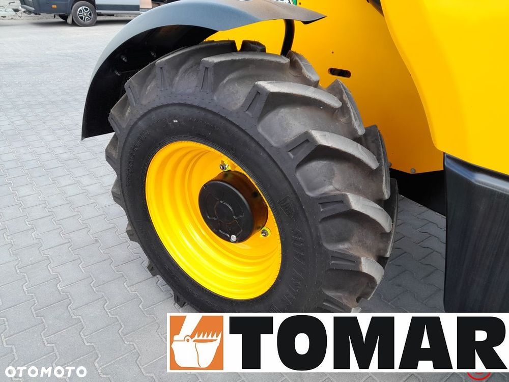 JCB 531-70 JOYSTICK - 16
