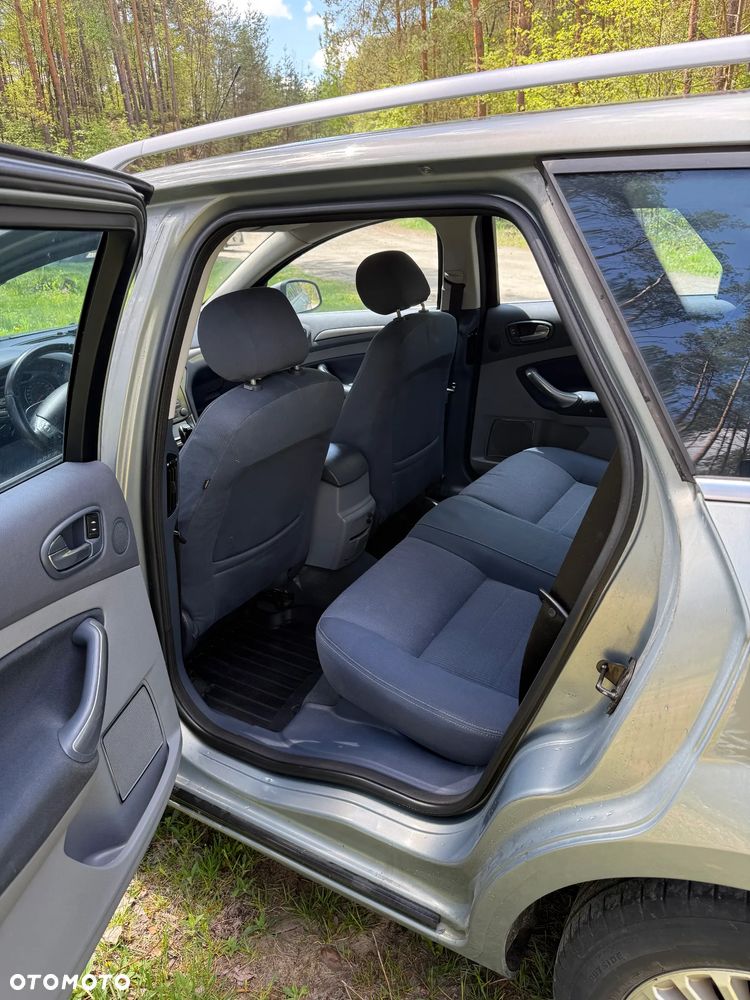 Ford Mondeo 2.0 TDCi Trend - 9