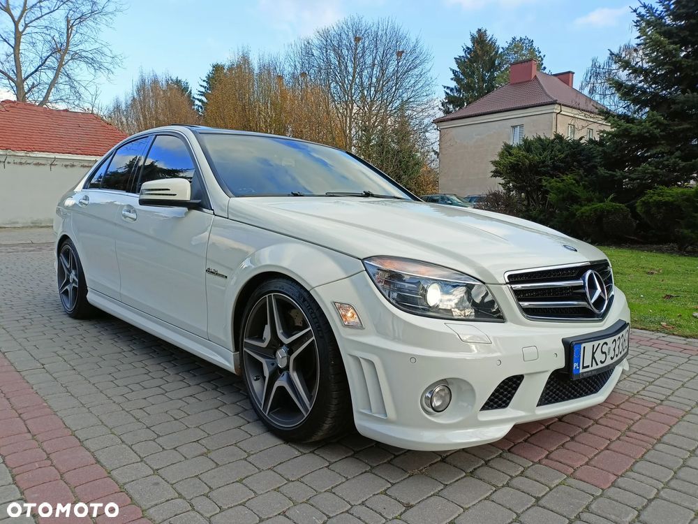 Mercedes-Benz Klasa C 63 AMG 7G-TRONIC SPORT EDITION - 7