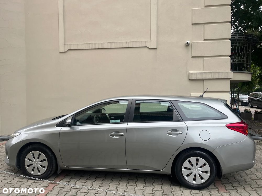 Toyota Auris 1.6 Active - 2