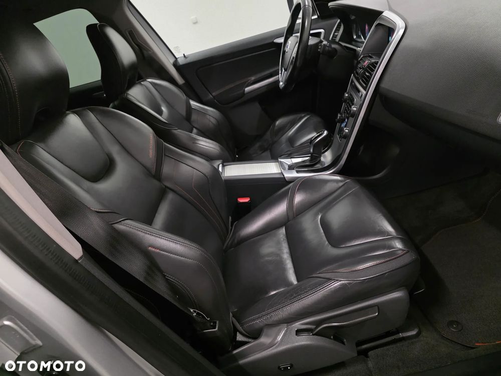 Volvo XC 60 D3 Geartronic Ocean Race - 18