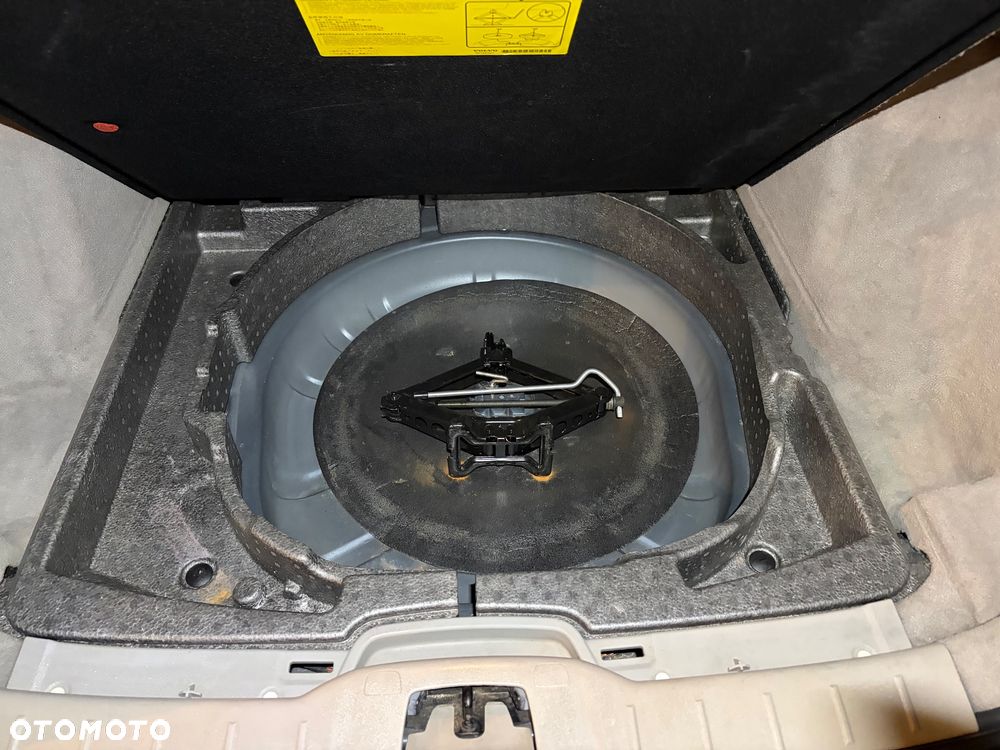Volvo V50 - 28