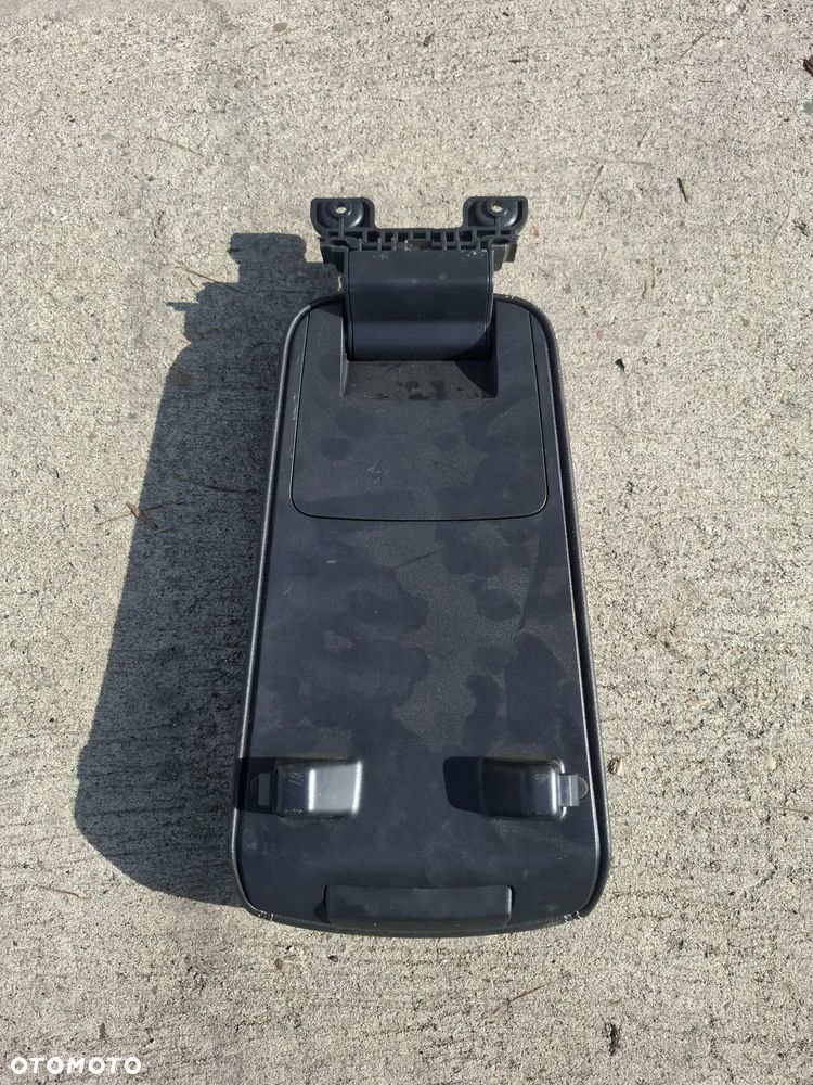 Volvo XC40 podłokietnik 31469052 - 2