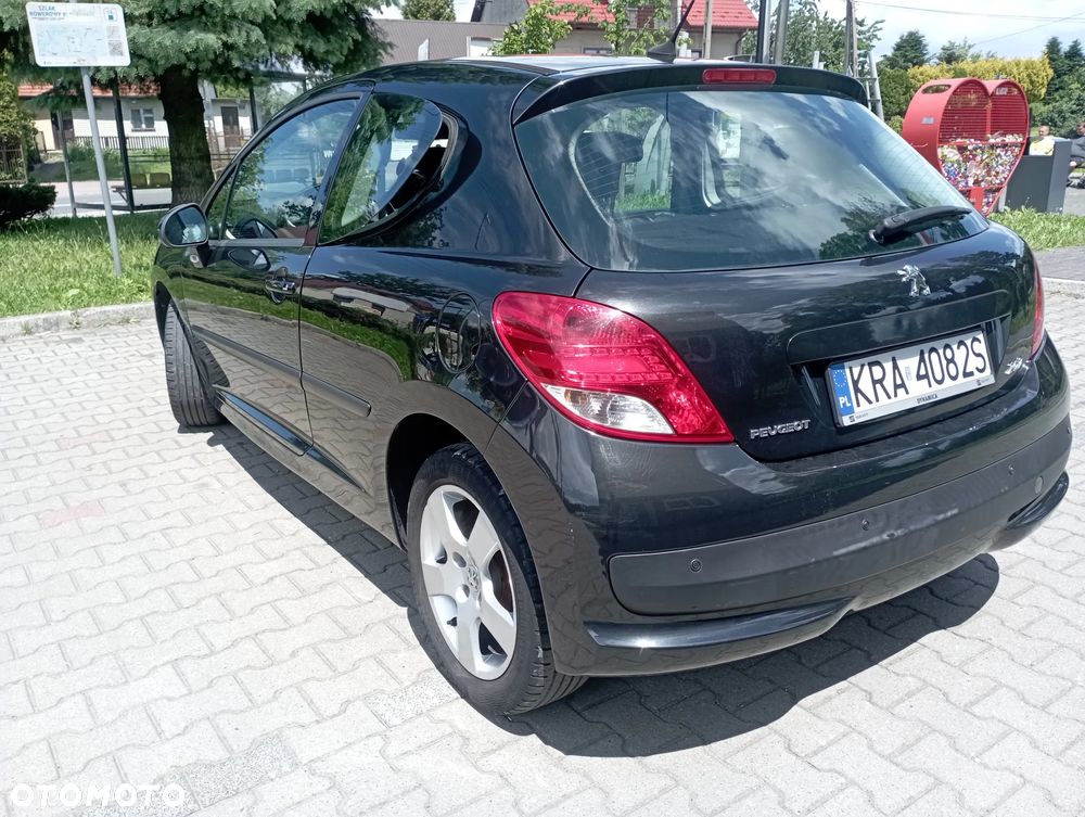 Peugeot 207 70 HDi FAP Filou - 4
