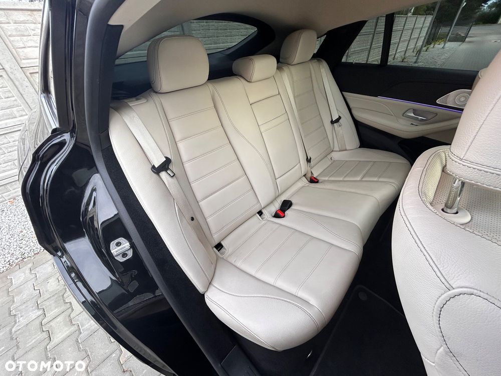 Mercedes-Benz GLE 400 d 4Matic 9G-TRONIC AMG Line - 24