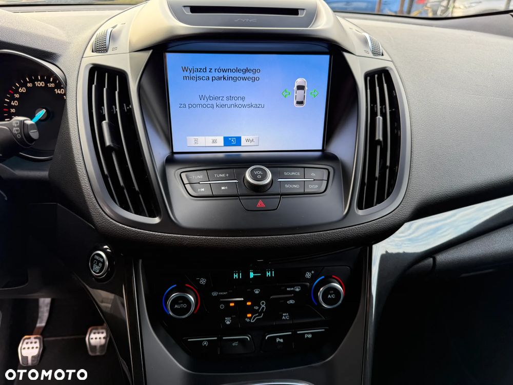 Ford Kuga 2.0 TDCi 2x4 ST-Line - 36