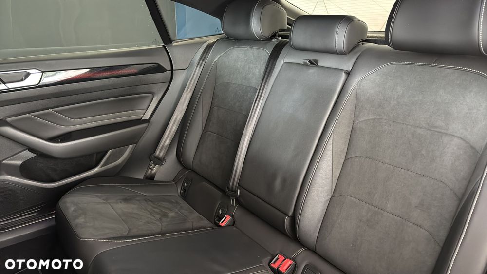 Volkswagen Arteon 2.0 TSI R-Line DSG - 17