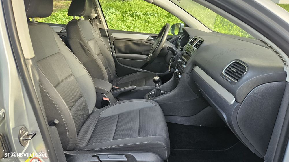 VW Golf 1.6 TDi Confortline - 21
