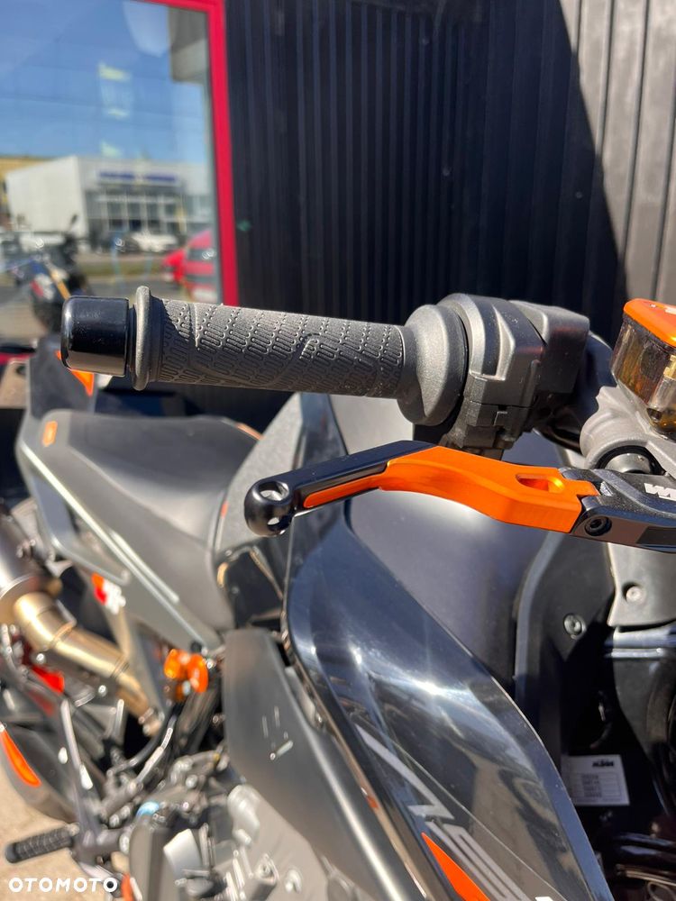 KTM Duke 790 - 25