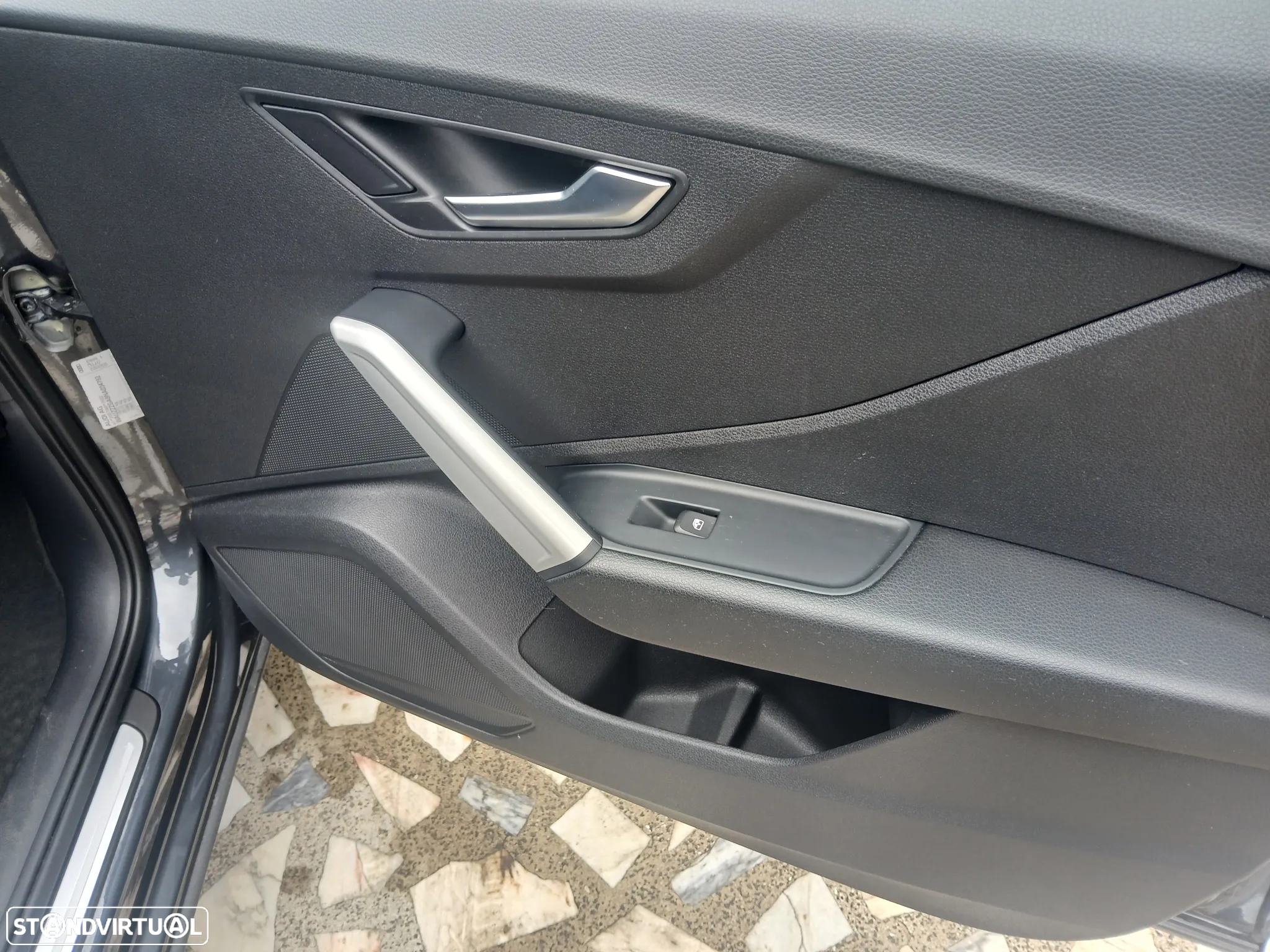 Audi Q2 35 TDI Advanced S tronic - 34
