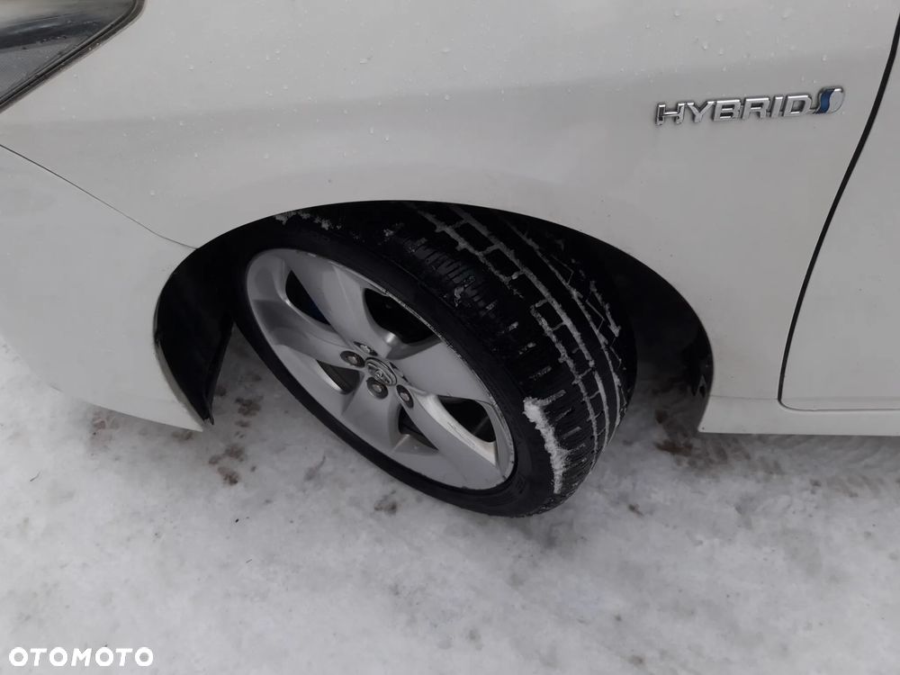 Toyota Prius - 8