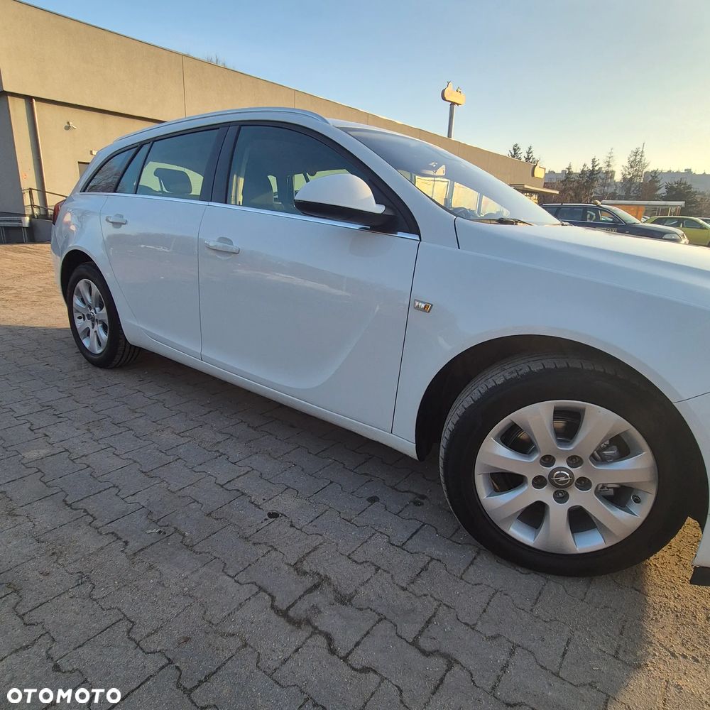 Opel Insignia 1.6 CDTI - 32