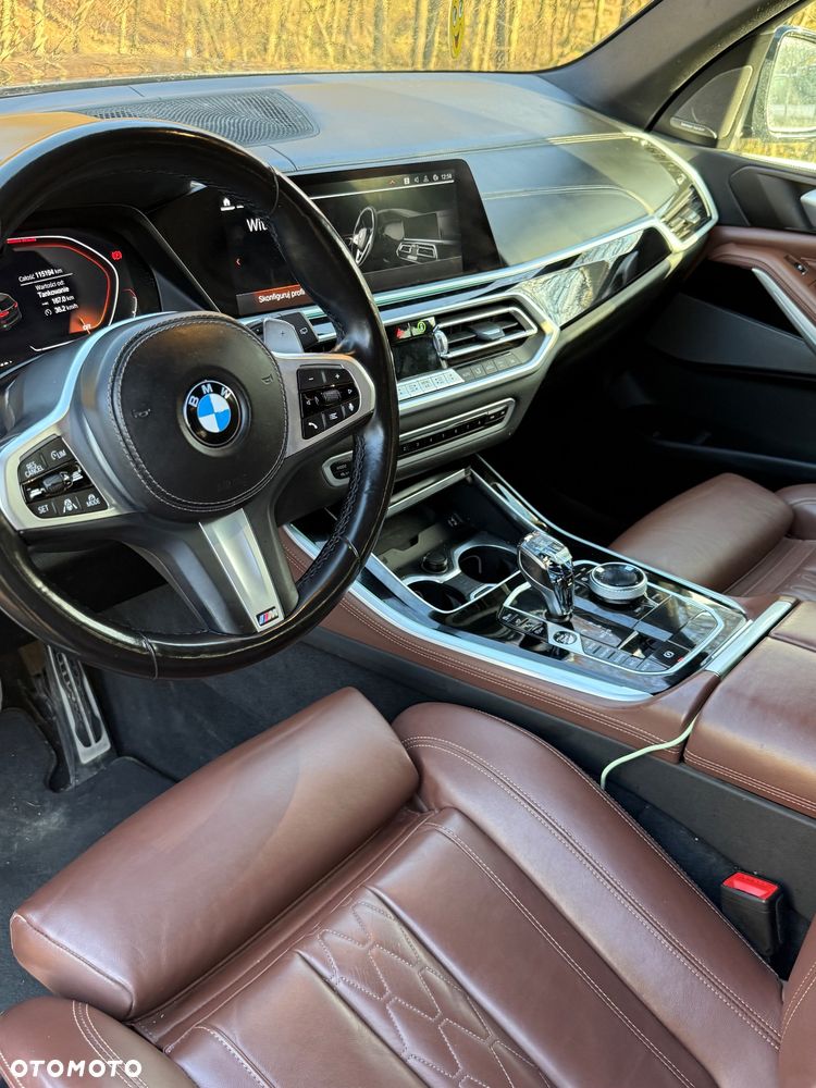 BMW X5 M50i - 5