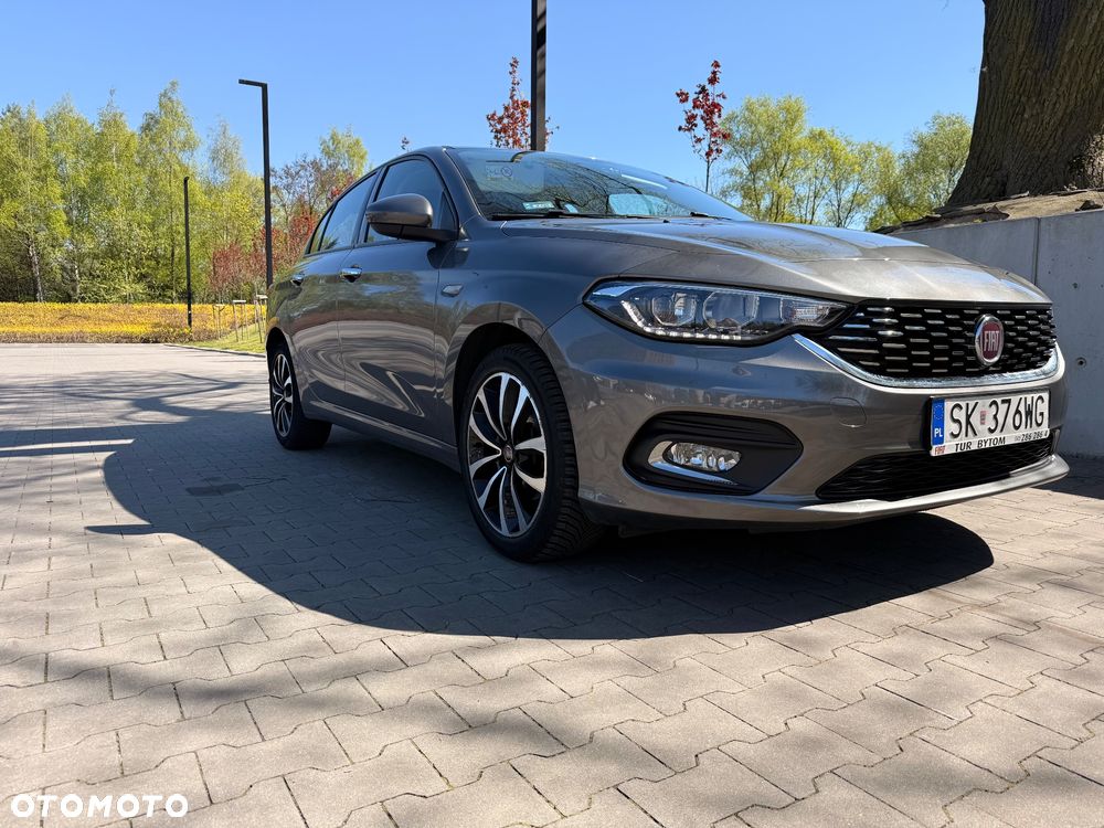 Fiat Tipo 1.4 16V Lounge EU6d - 4