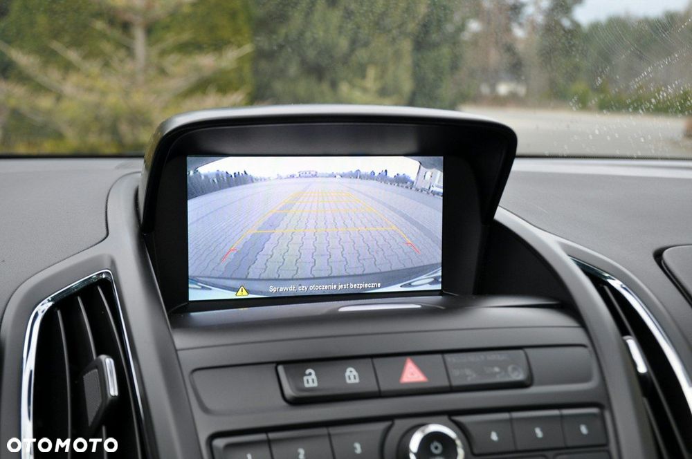 Opel Zafira - 33