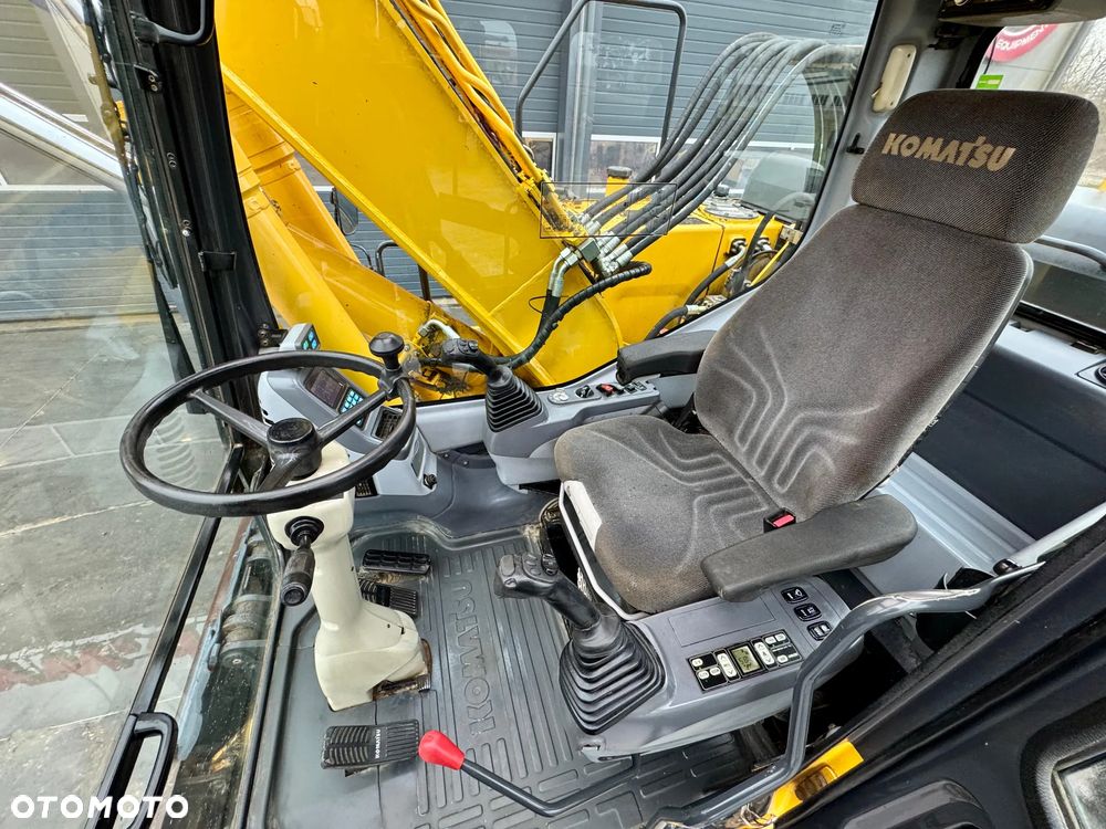 Komatsu PW160-7E0 - 12