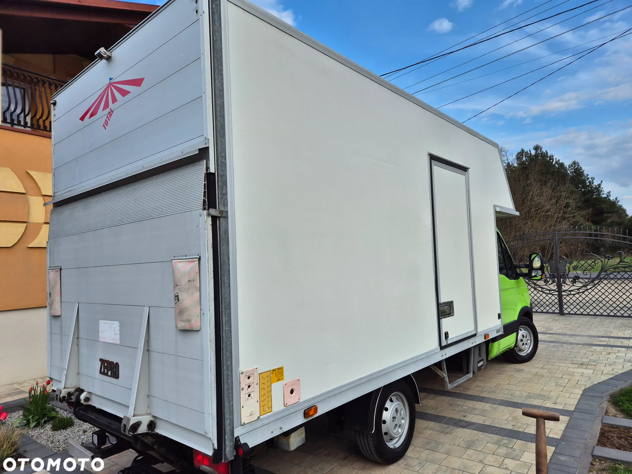 Iveco DAILY 35S18 KONTENER 4.20 WINDA KLIMA - 5