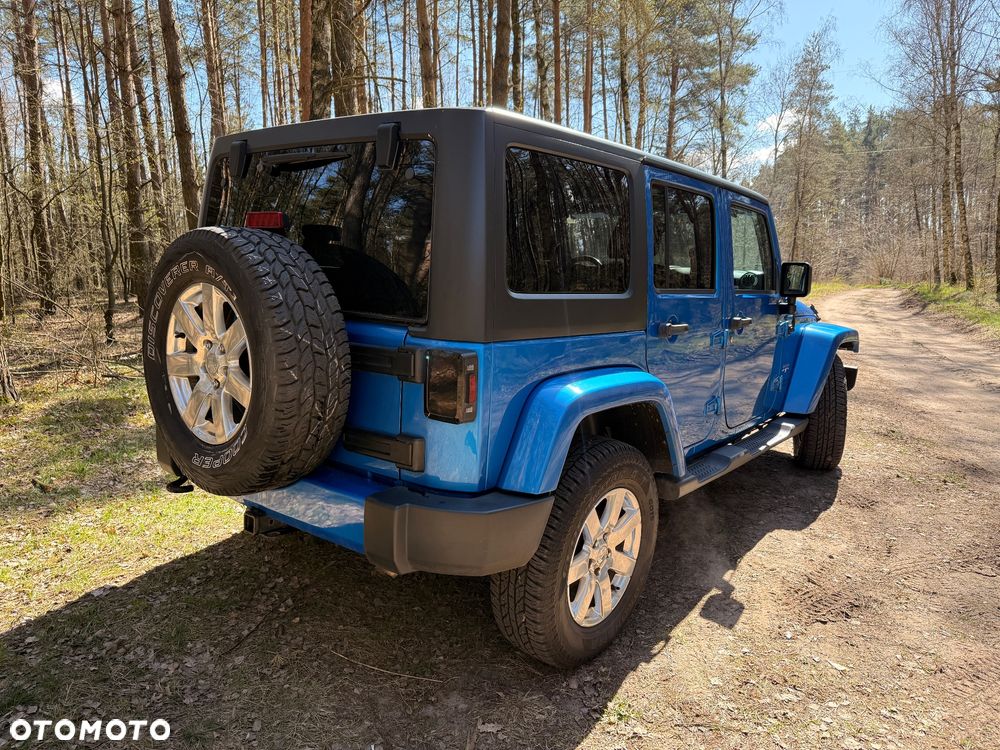 Jeep Wrangler 3.6 Unlim Sahara - 6