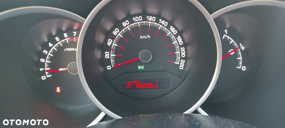 Kia Venga 1.6 CVVT Automatik Edition 7 - 28