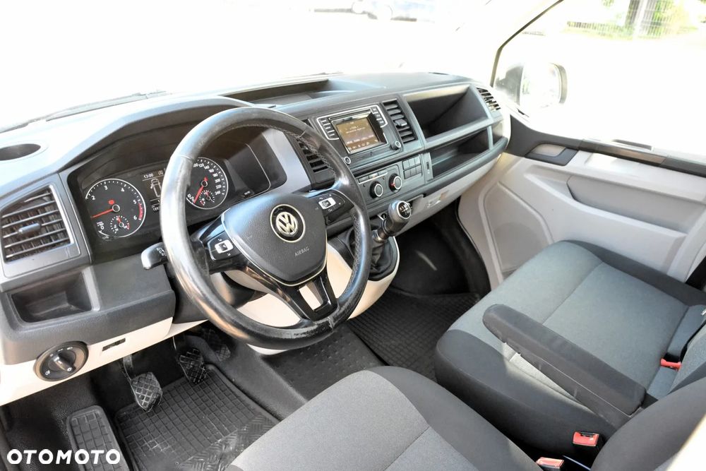 Volkswagen Transporter T6 TDI L2H1 - 10