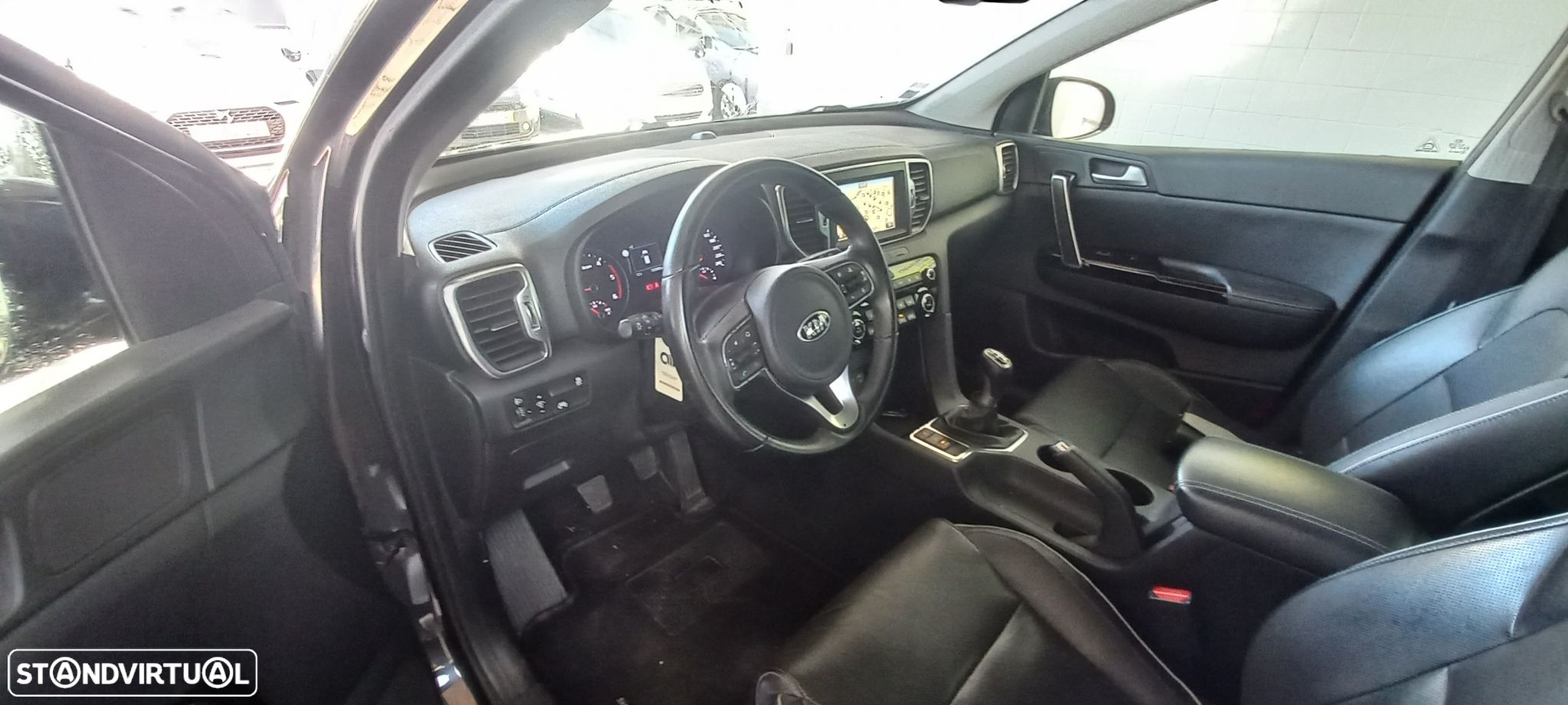 Kia Sportage 1.7 CRDI ISG Nav Line - 4