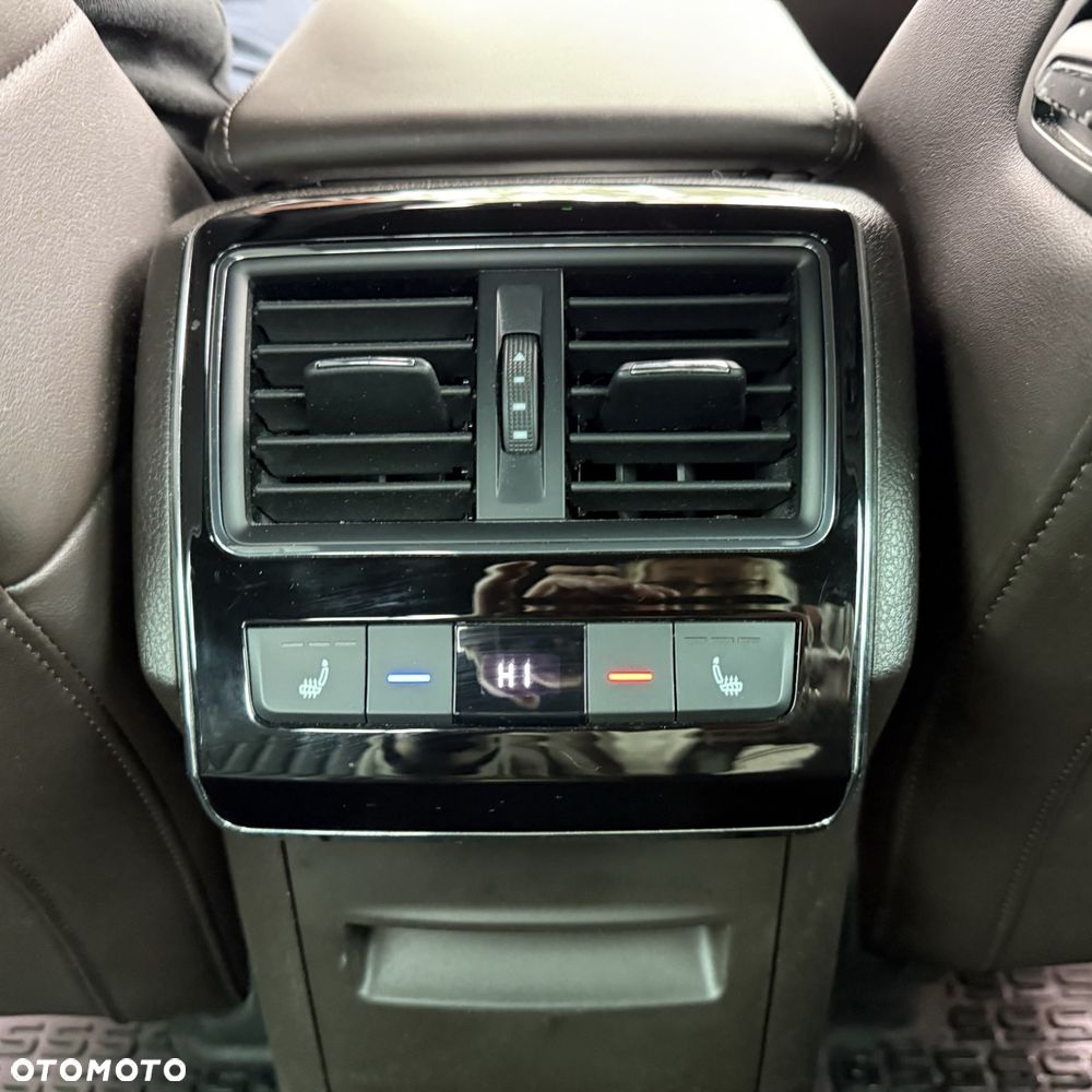 Skoda Superb 2.0 TSI 4x4 L&K DSG - 13