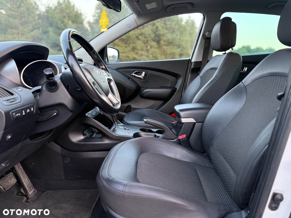 Hyundai ix35 2.0 CRDi Premium 4WD - 19