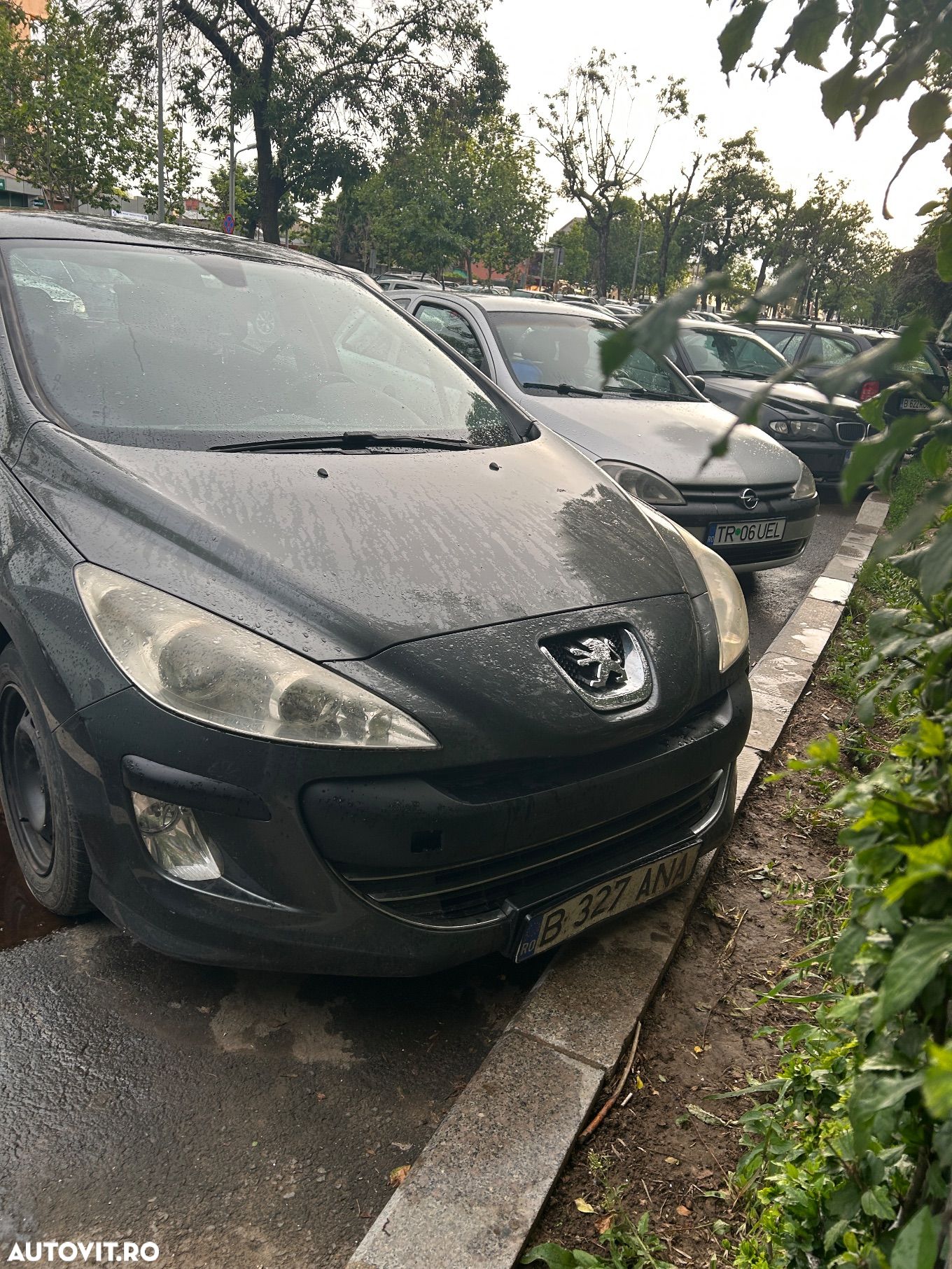 Peugeot 308 1.6E Premium Pack - 1
