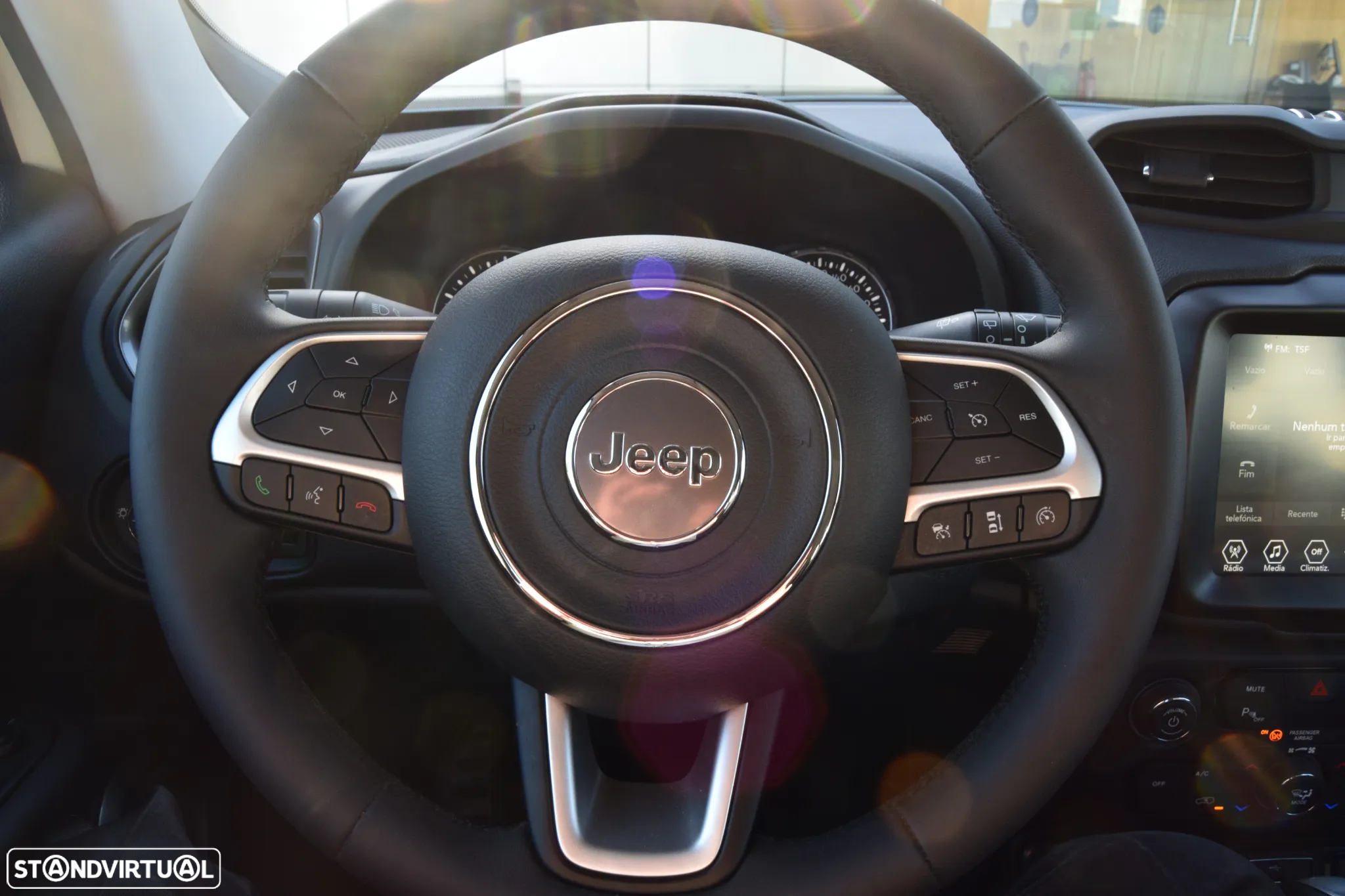 Jeep Renegade 1.5 TG e-Hybrid Limited DCT - 14