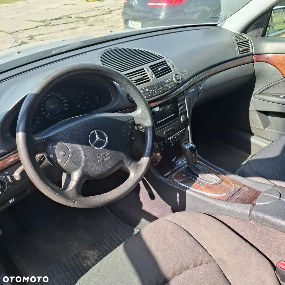 Mercedes-Benz Klasa E - 6