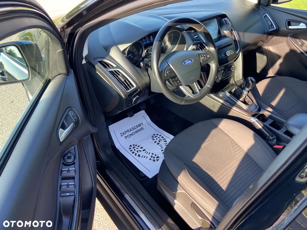 Ford Focus 1.0 EcoBoost Titanium - 13