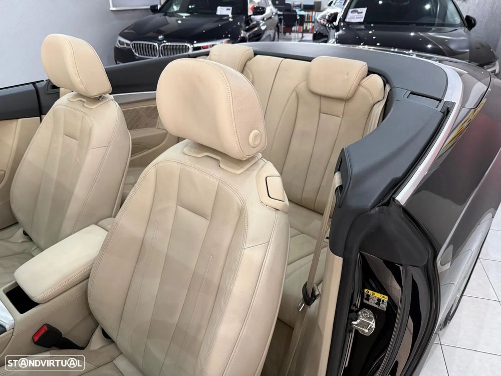 Audi A5 Cabrio 2.0 TDI S tronic - 18