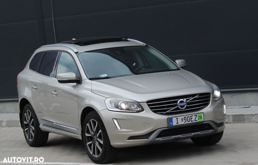 Volvo XC 60 D5AWD Summum - 1