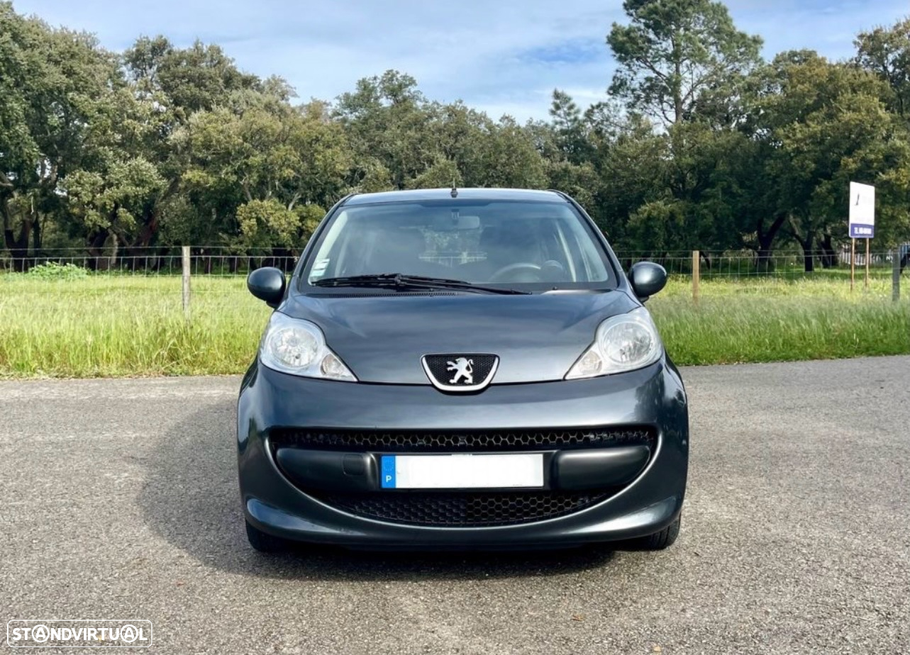 Peugeot 107 1.0 Urban - 2
