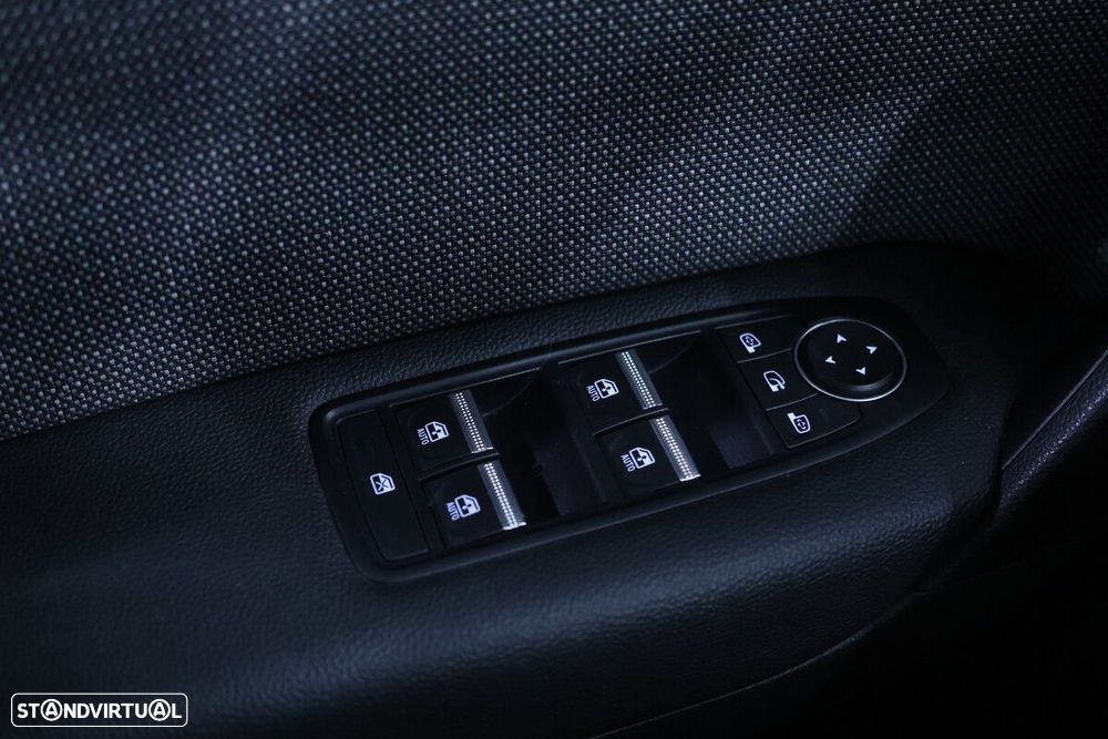 Renault Captur 1.0 TCe Techno - 27