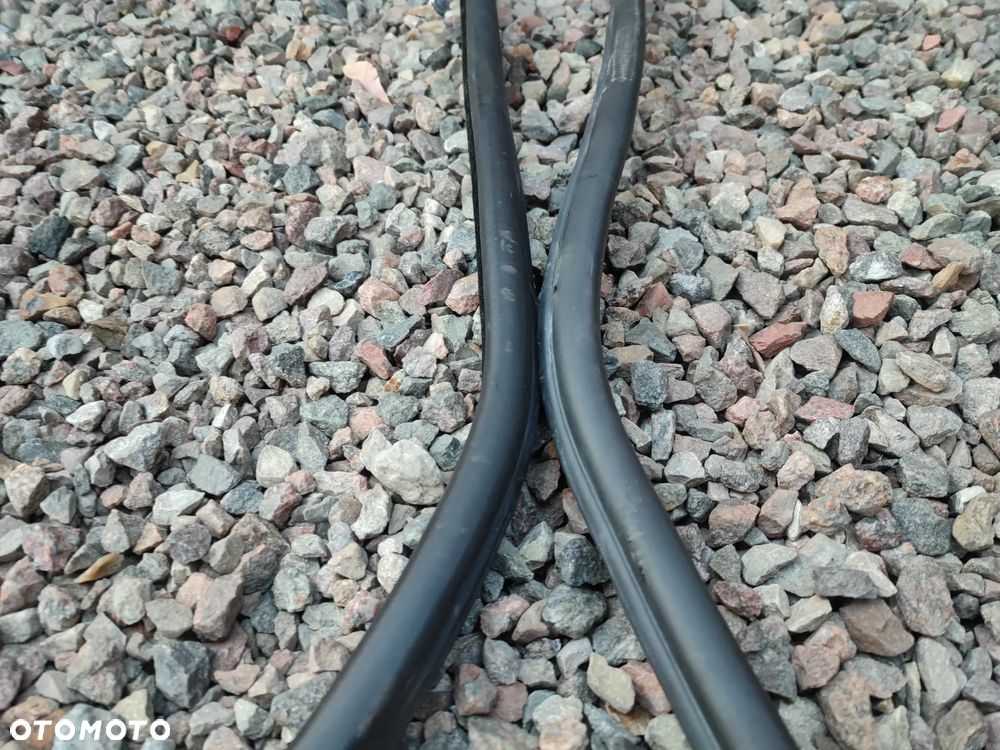 BMW E91 / E91 LCI ORYGINALNE USZCZELKI DRZWI TYŁ LEWA / PRAWA O NR. 51 72 7 247 262 / 51 72 7 164 813 OEM W BARDZO DOBRYM STANIE - 4