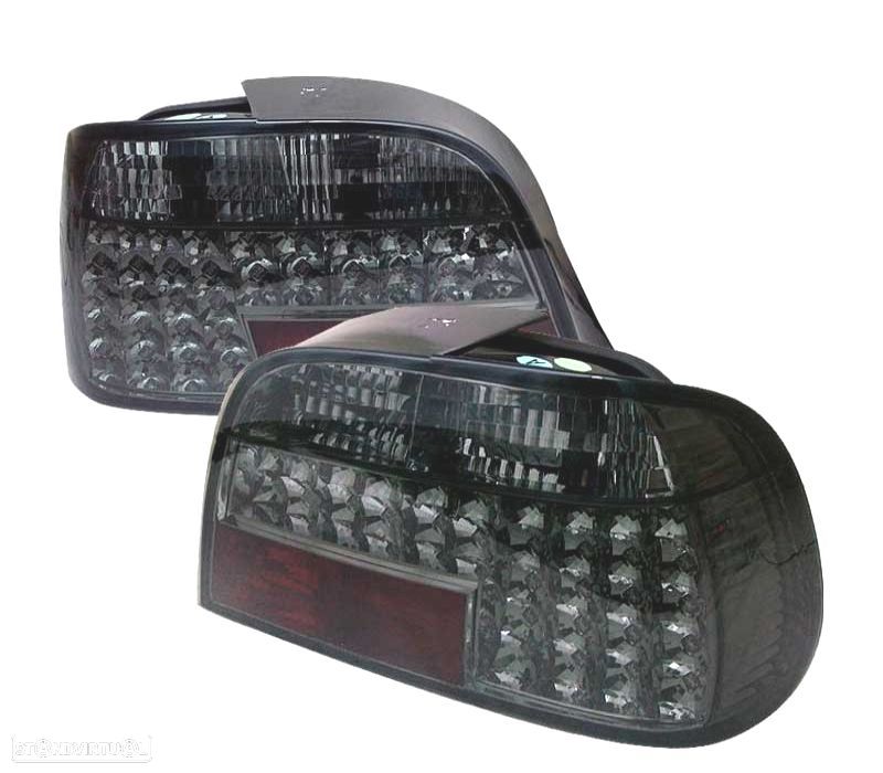 FAROLINS TRASEIROS LED BMW E38 94-01 CROMADO ESCURECIDOS - 1