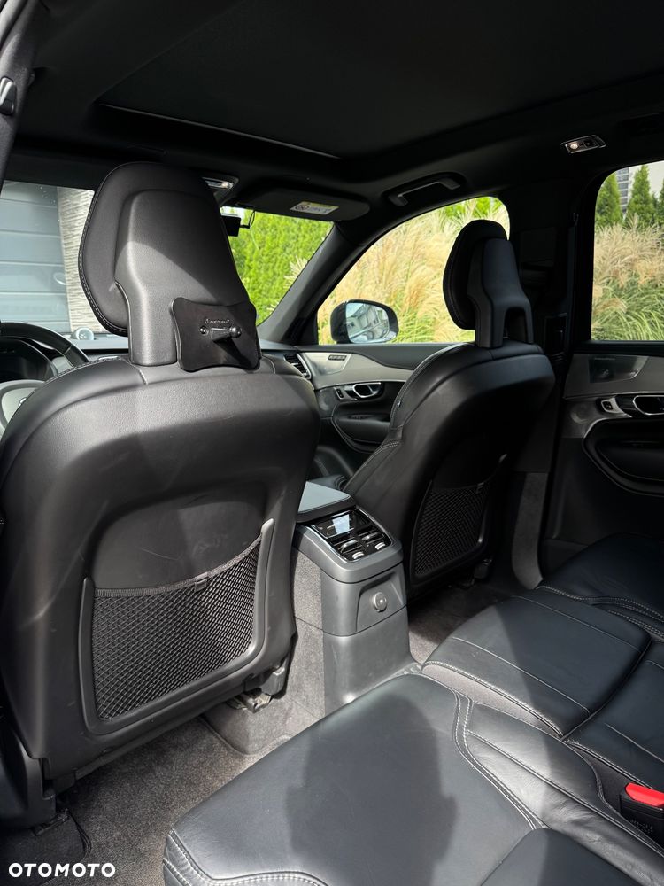 Volvo XC 90 T8 AWD Plug-In Hybrid R-Design 7os - 18