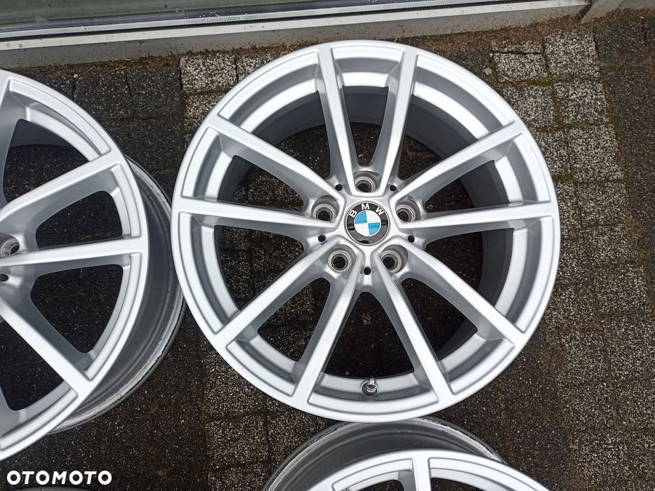 BMW 17 "Serii 3 G20 G21 Serii 5 G30  X1 X3 2020 rok Felgi Alumin 5*112 - 4