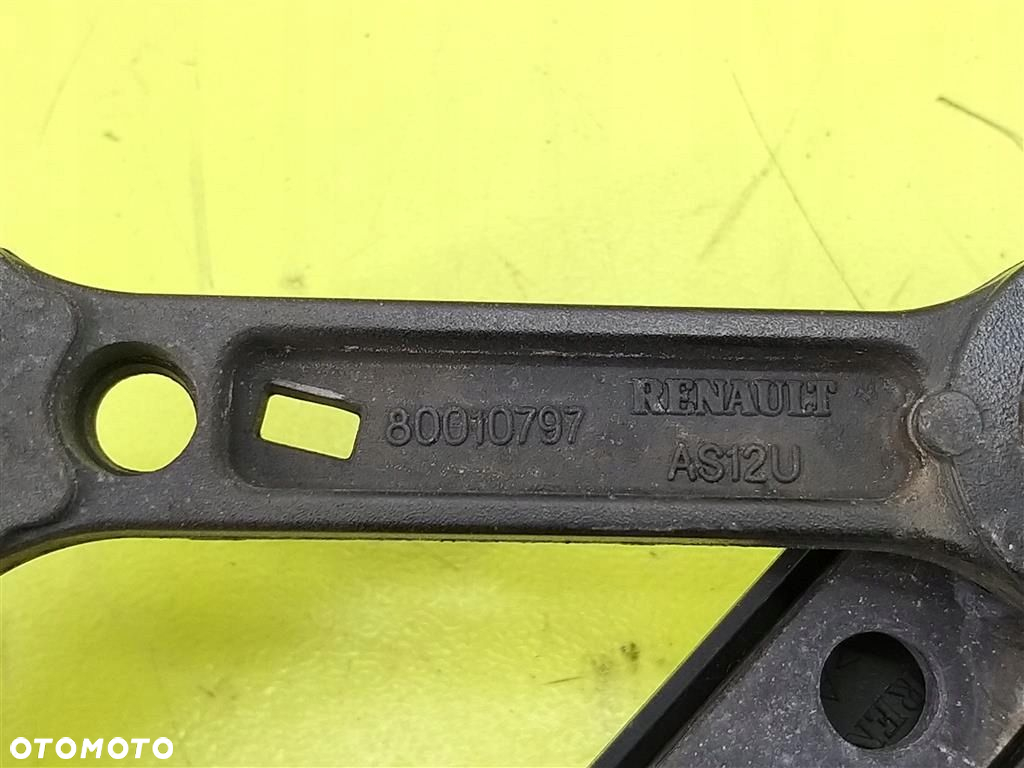 Ramię RAMIONA wycieraczki przód Renault Scenic II 2003-2006R 8200113231 - 8