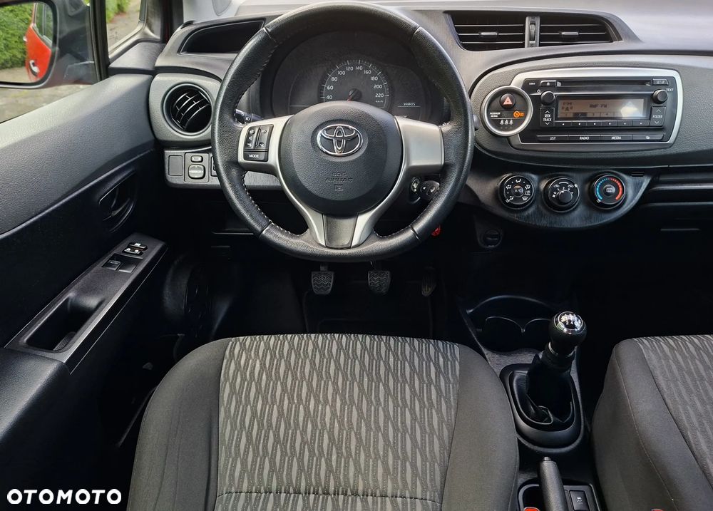 Toyota Yaris 1.0 VVT-i Cool Edition - 7