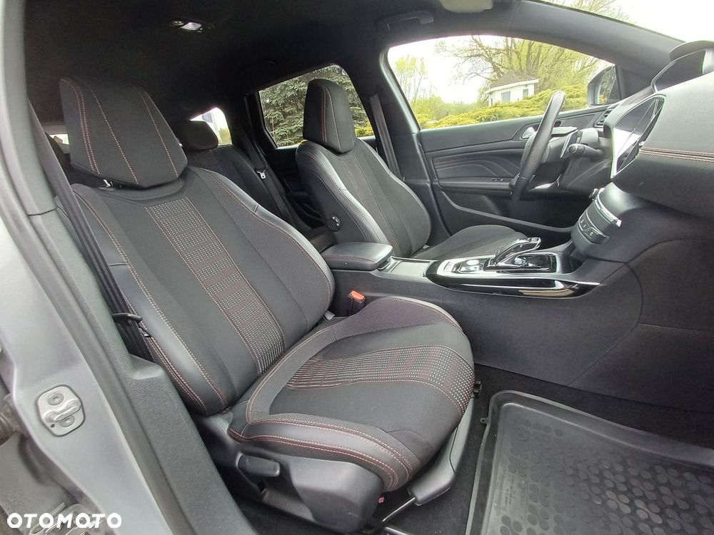 Peugeot 308 1.5 BlueHDi GT S&S EAT8 - 8