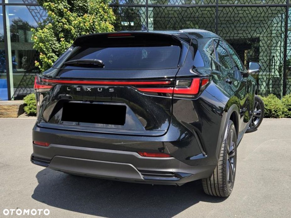 Lexus NX - 4