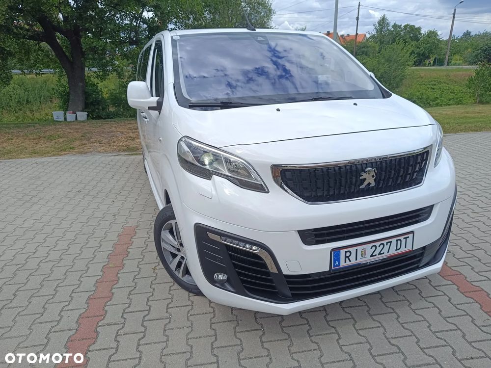 Peugeot Traveller 2.0 BlueHDi Long Business Vip - 11