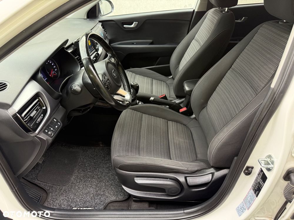 Kia Stonic 1.6 CRDi SCR XL - 13