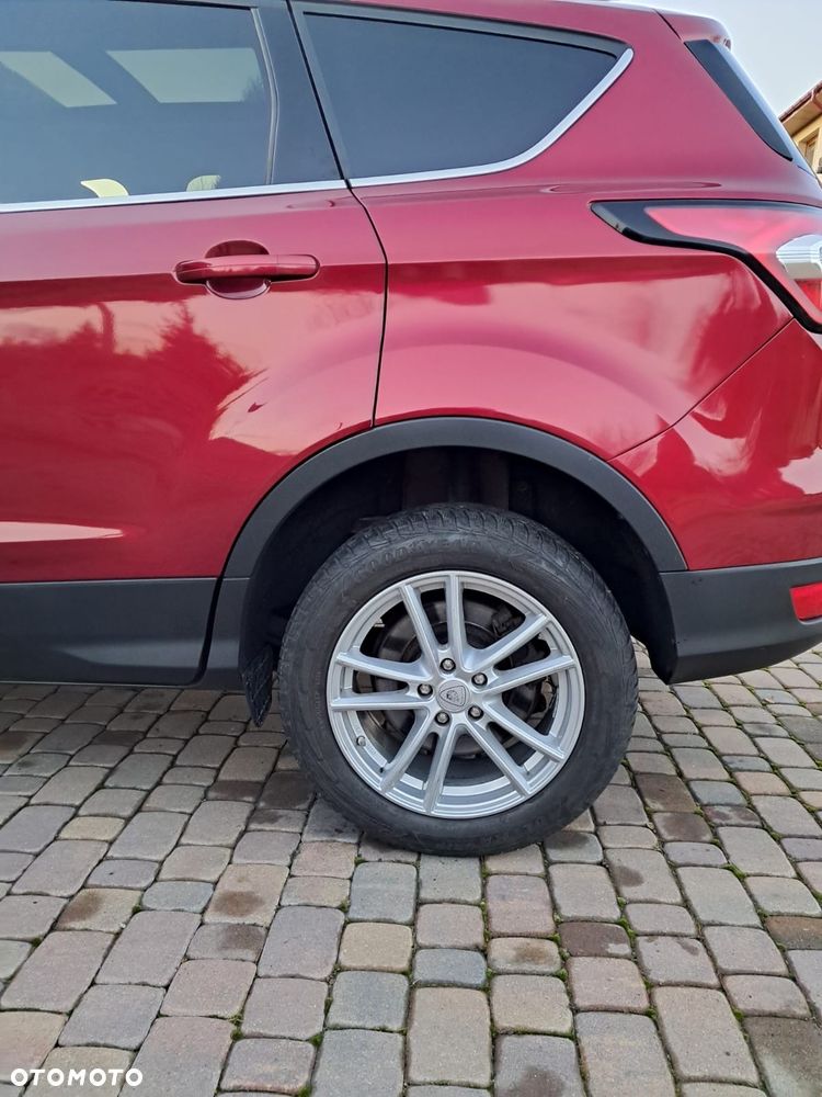 Ford Kuga 2.0 TDCi 4WD Titanium - 18