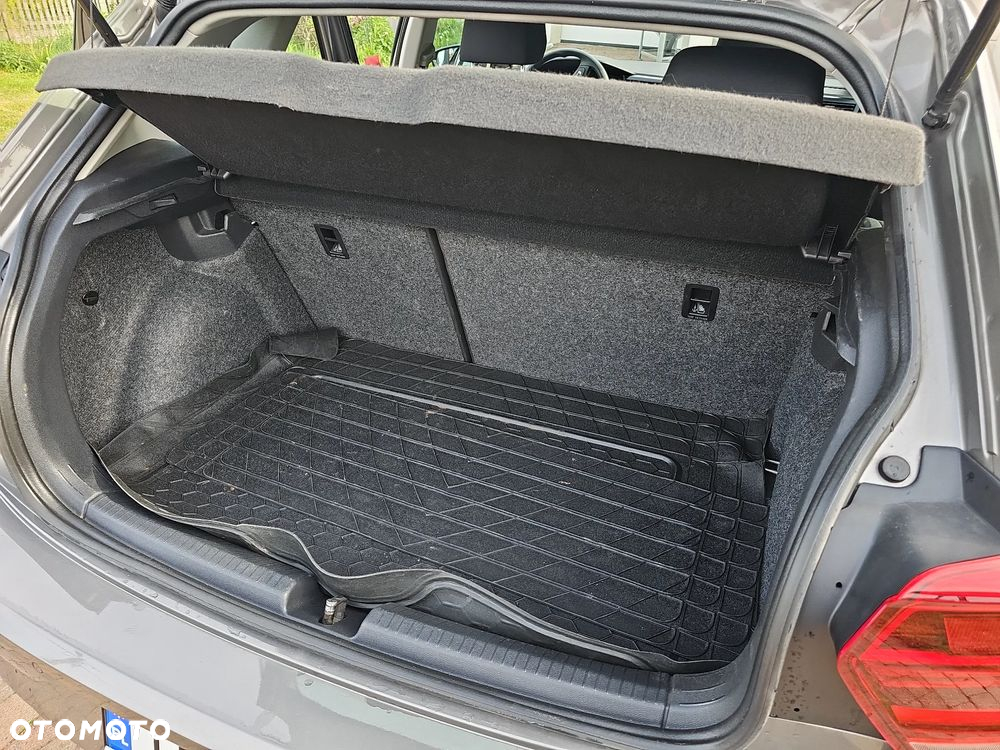 Volkswagen Polo 1.0 Trendline - 19