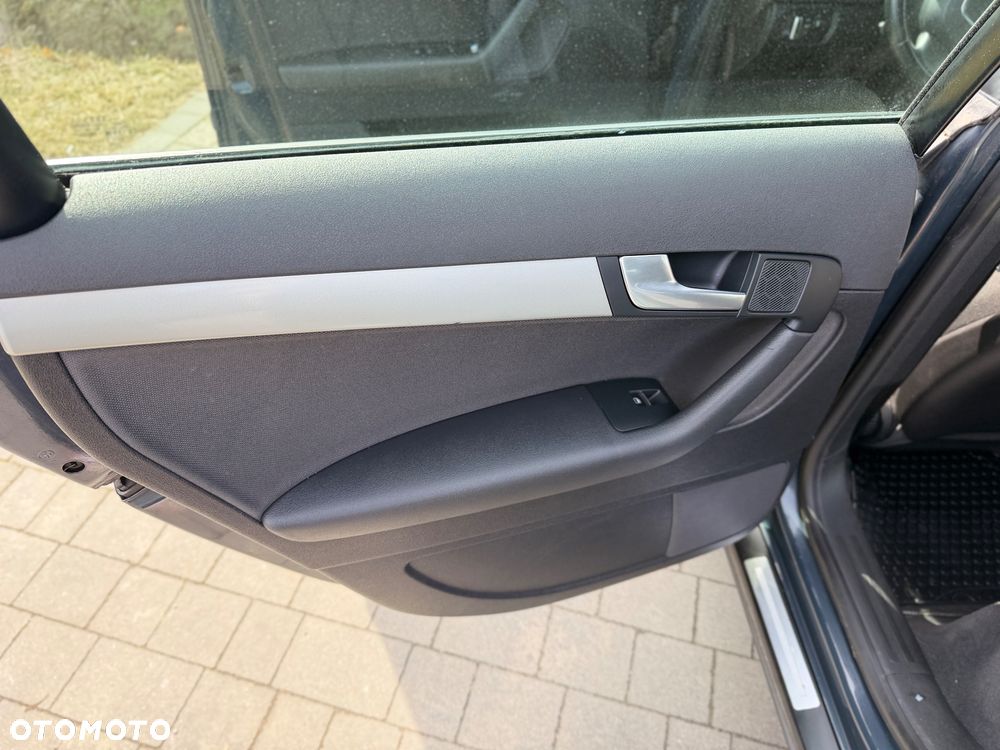 Audi A3 Sportback 1.4 TFSI S line Sportpaket (plus) - 19