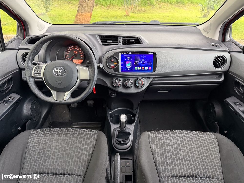 Toyota Yaris 1.0 VVT-i Sport - 3